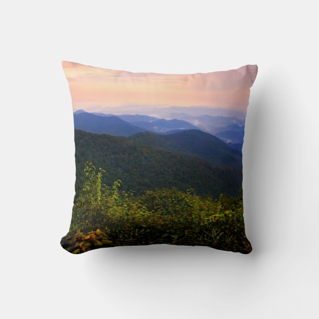 Blue Ridge Mountains Sunset Kissen (Vorderseite)