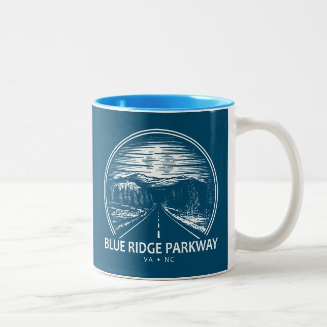 Blue Ridge Parkway Forest Zweifarbige Tasse (Rechts)