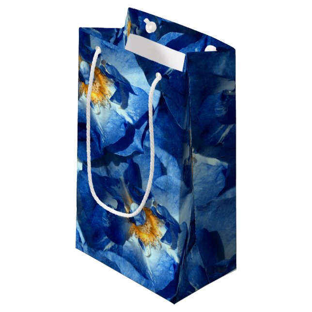 Blue Rose Gift Bag Kleine Geschenktüte (Vorderseite Schrägansicht)