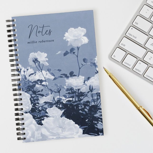 Blue Roses Floral Garden Custom Spiral Notebook Notizbuch (Von Creator hochgeladen)