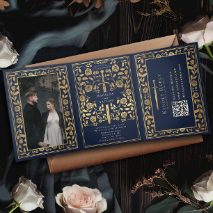 Blue Royal Medieval Sword Hochzeit QR Code Dreifach Gefaltete Einladung