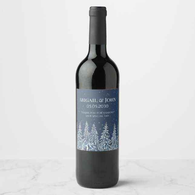 Blue Rustic Snowy Night Forest Wedding Wine Label Weinetikett (Vorderseite)