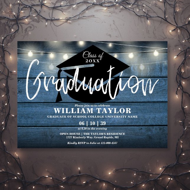 Blue Rustic Wood String Lights Graduation Party Einladung (Blue Rustic Wood String Lights Graduation Party Invitation)