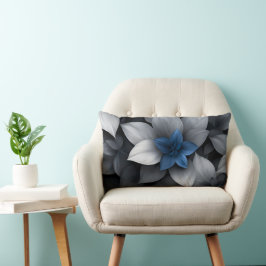 Blue Serenity Petals Lendenkissen