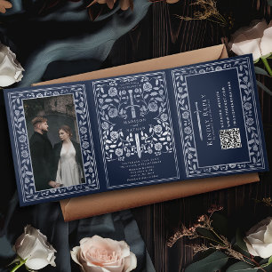 Blue Silver Royal Medieval Sword Wedding QR Code Dreifach Gefaltete Einladung
