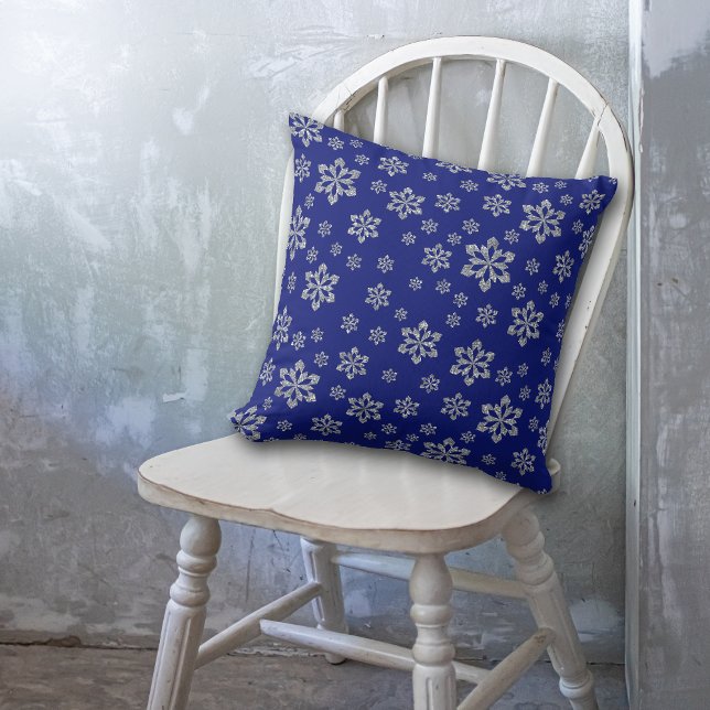 Blue Silver Snowflake Kissen (Von Creator hochgeladen)
