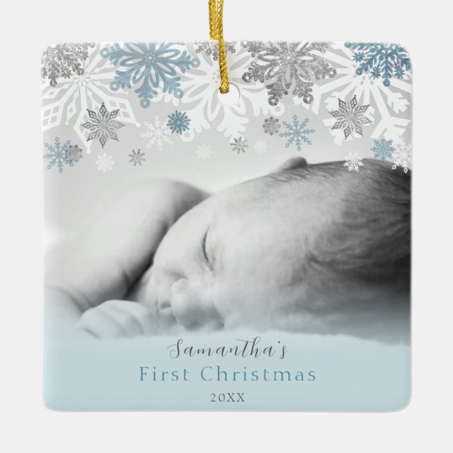 Blue Silver Winter Snowflakes Personalisiert Baby Keramikornament (Vorderseite)