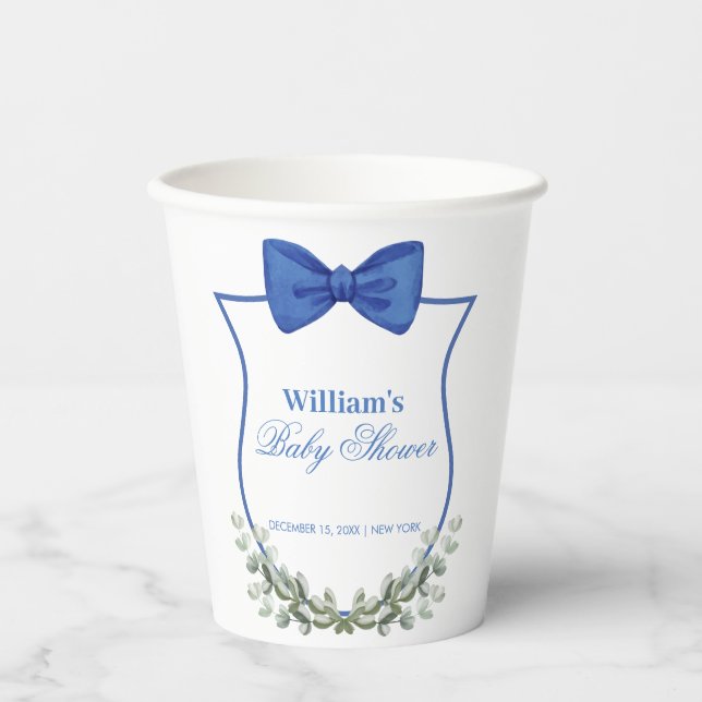 Blue Simple Bow Eucalyptus Wappen Boy Baby Dusche Pappbecher (Vorderseite)