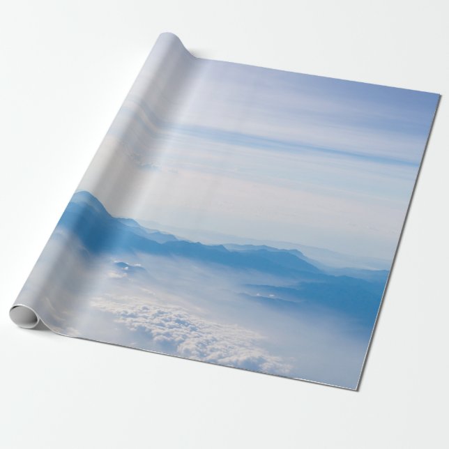 Blue sky and mountains view from airplane stylized geschenkpapier (Ungerollt)