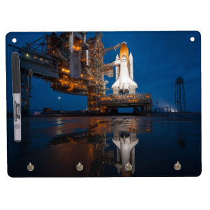 Blue Sky for Space Shuttle Atlantis Start Trockenlöschtafel Mit Schlüsselanhängern