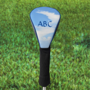 Blue Sky mit einer Drehung von Wolken mit Initials Golf Headcover