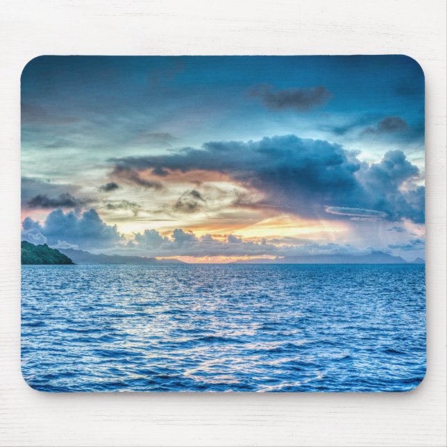 Blue Sky over Water Mousepad - HAMbyWhiteGlove (Vorne)