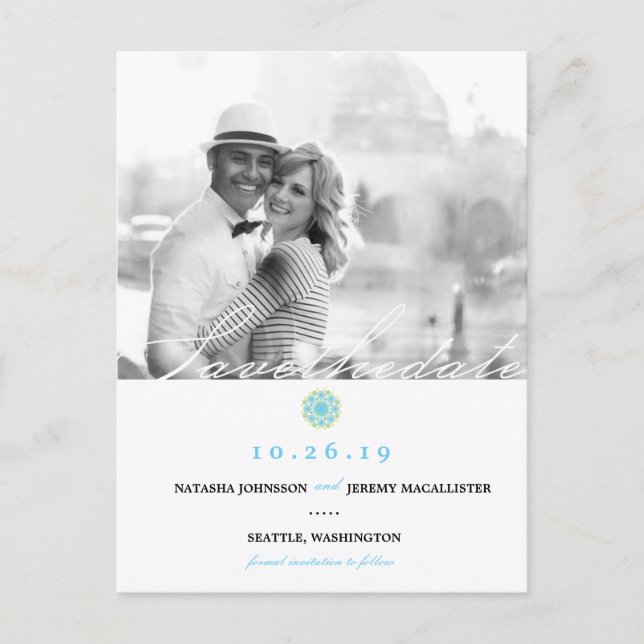 Blue Snow Blume Winter Modernes Foto Save the Date Ankündigungspostkarte (Vorderseite)