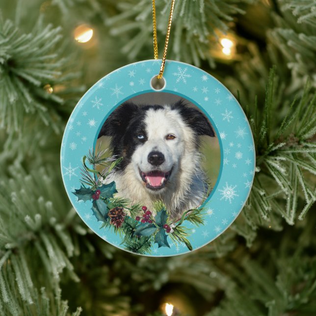 Blue Snowflake Evergreen Foto Memorial Keramik Ornament (Baum)