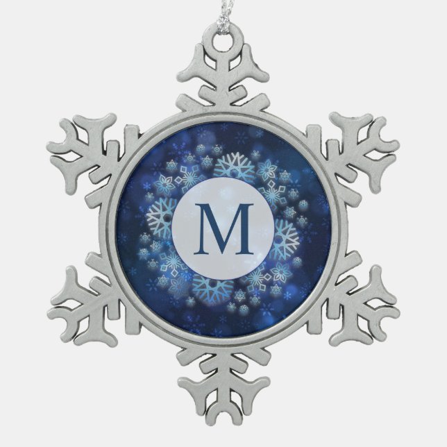 Blue Snowflakes Monogram Pewter Snowflake Ornament (Vorderseite)