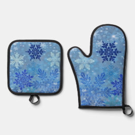 Blue Snowflakes Oven Mitt & Pot Holder Set