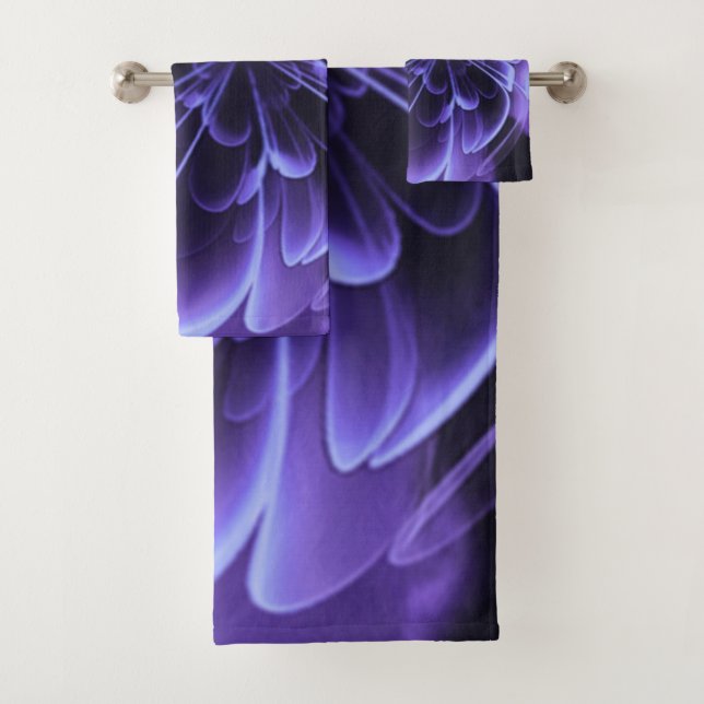 Blue Stilized Corolla Bent Up Petals Badhandtuch Set (Insitu)