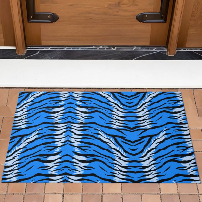 Blue Tiger Animal Skin Pattern Design  Fußmatte (Von Creator hochgeladen)