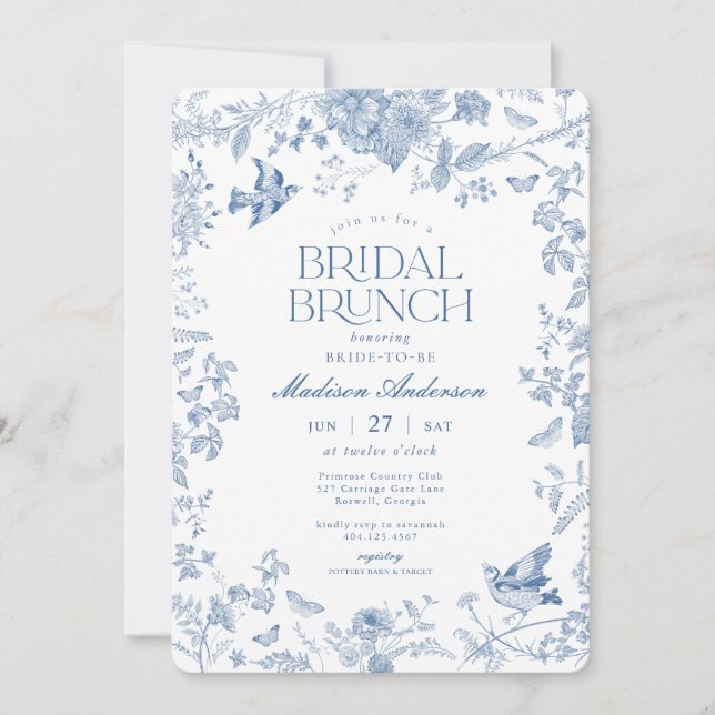 Blue Toile De Jouy French Floral Bridal Brunch Einladung (Vorderseite)