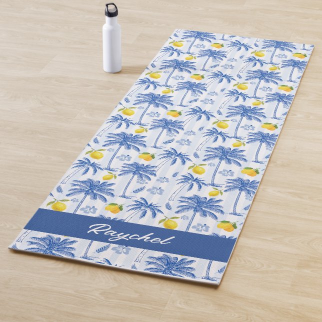 Blue Toile Palm Trees Lemons Monogram Name Yogamatte (Beispiel)