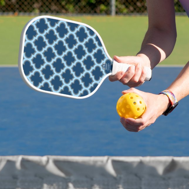 Blue und Baby Blue Trellis, Lattice, Quatrefolie Pickleball Schläger (InSitu)