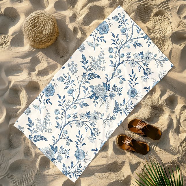 Blue Vintage Floral Pattern Strandtuch (Von Creator hochgeladen)