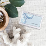 Blue Wave Geode | PERSONALISIERT Visitenkarten Dose<br><div class="desc">Der elegante,  hellblaue Visitenkartenhalter weist Ihren Namen und/oder Firmennamen in der unteren rechten Ecke auf,  betont durch einen dünnen weißen Rahmen und geode agate Slice Illustrationen in ätherisch blassblauen Aquarellen. Auch passende Visitenkarten und Accessoires sind erhältlich.</div>
