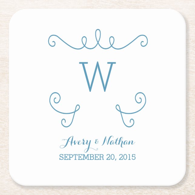 Blue Whimsical Blühte Monogram Paper Untersetzer (Vorderseite)