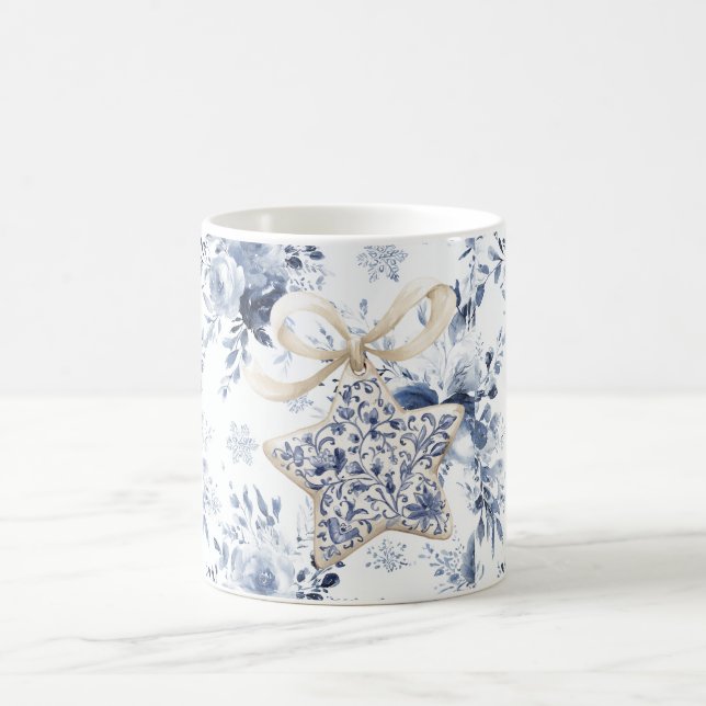 Blue White Floral Star Christmas Ornament Kaffeetasse (Mittel)