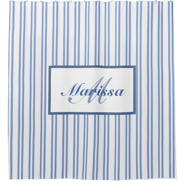 Blue White Ticking Stripes Bauernhof Mit Monogramm Duschvorhang (Vorderseite)
