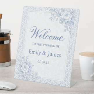 Blue & White Vintage Floral Wedding Welcome Sign Sockelschild