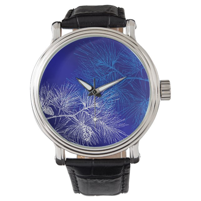 Blue White Winter Pine Watch Armbanduhr (Vorderseite)