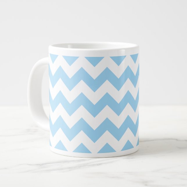 Blue Zigzag, Blue Zickzack, geometrisches Muster Jumbo-Tasse (Vorderseite Links)