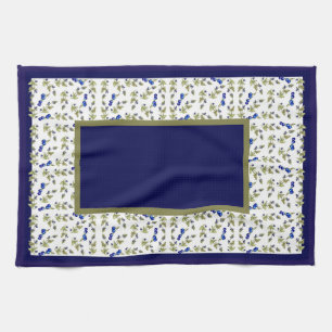 Blueberries über Küchentücher an der Weingrenze