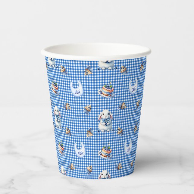 Blueberry Bunny’s erste Geburtstagsfeier! Pappbecher (Vorderseite)