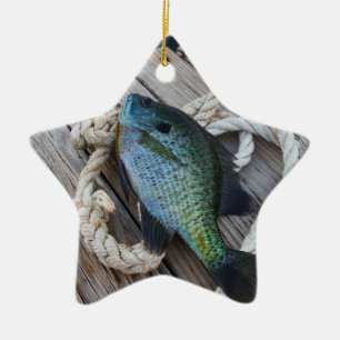 Bluegill auf Dock Keramikornament