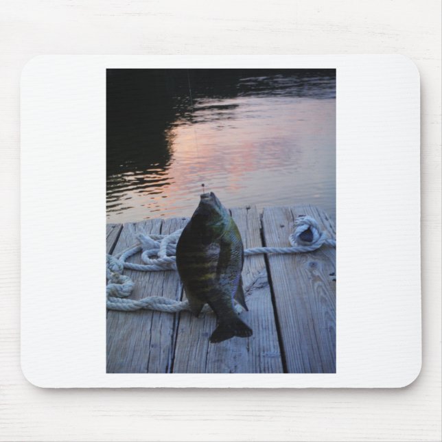 Bluegill bei Sonnenuntergang Lake Arrowhead Mousepad (Vorne)