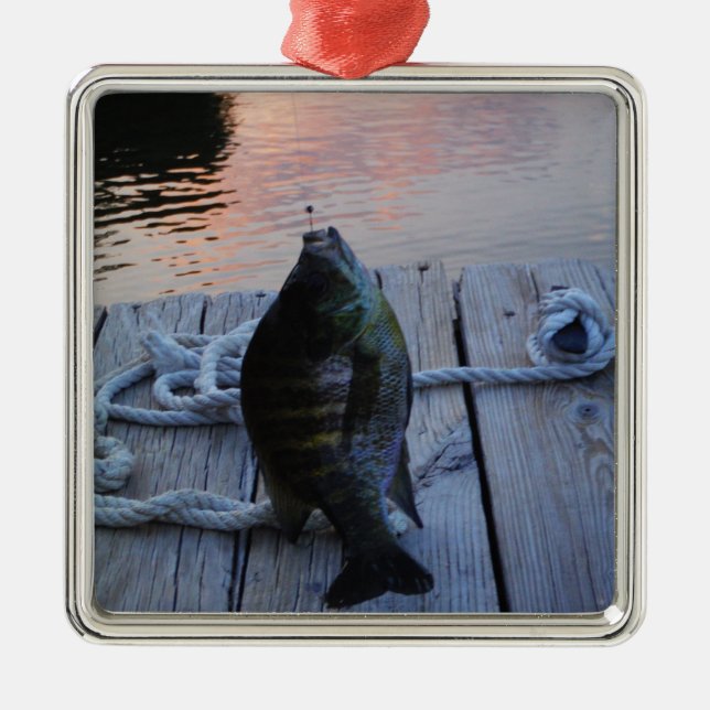 Bluegill bei Sonnenuntergang Lake Arrowhead Silbernes Ornament (Vorne)