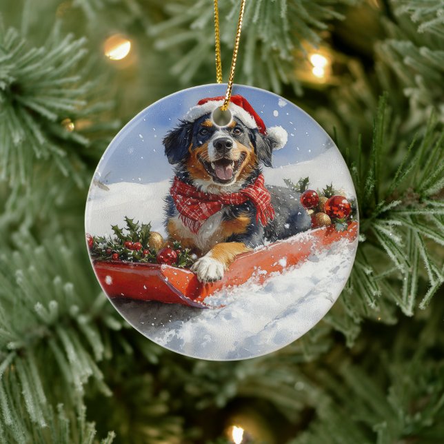 Bluetick Coonhound Hund in Sledge Weihnachten Keramik Ornament (Baum)