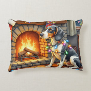 Bluetick Coonhound Kamin mit Weihnachtslichtern Dekokissen