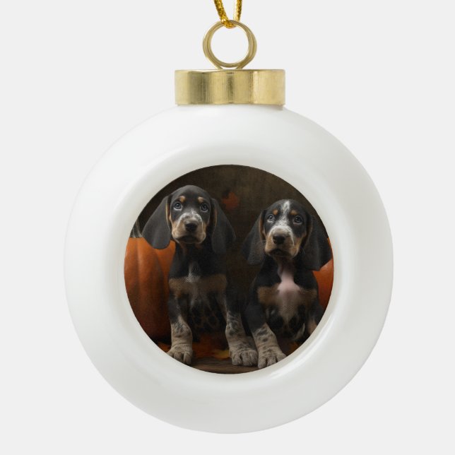 Bluetick Coonhound Welpe Herbst Delight Pumpen Keramik Kugel-Ornament (Vorderseite)