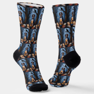 Bluetick Coonhound Whimsical Halloween Malerei Socken