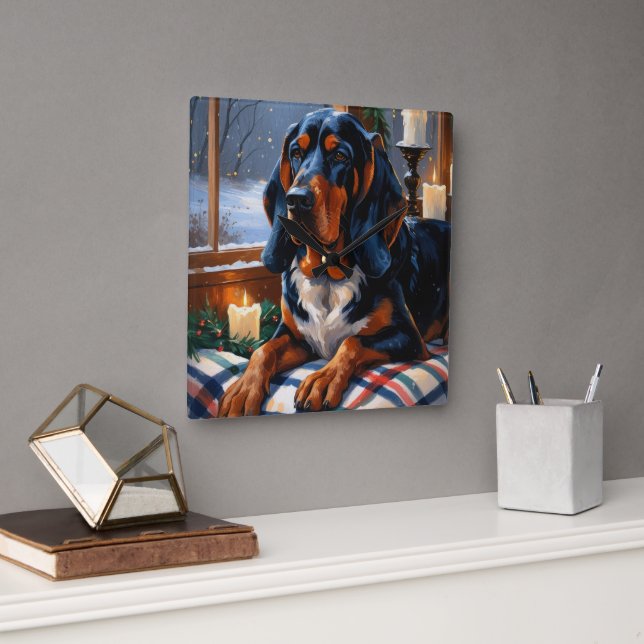 Bluetick Coonhound With Christmas Lights Holiday Quadratische Wanduhr (Büro)