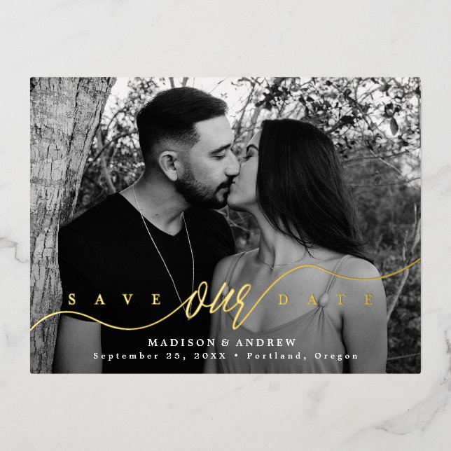 Blüh von Liebe Gold Script Save the Date Folie Einladungspostkarte (Vorderseite)