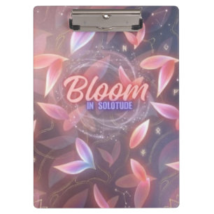 Blühe in Einsamkeit Ästhetik Süße Florale Benutzer Klemmbrett