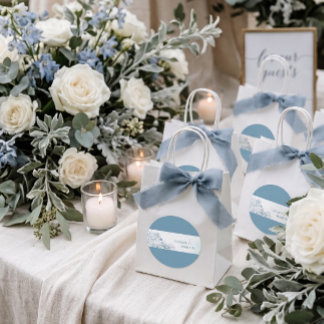 Blühen bei der Winterhochzeit Runder Aufkleber