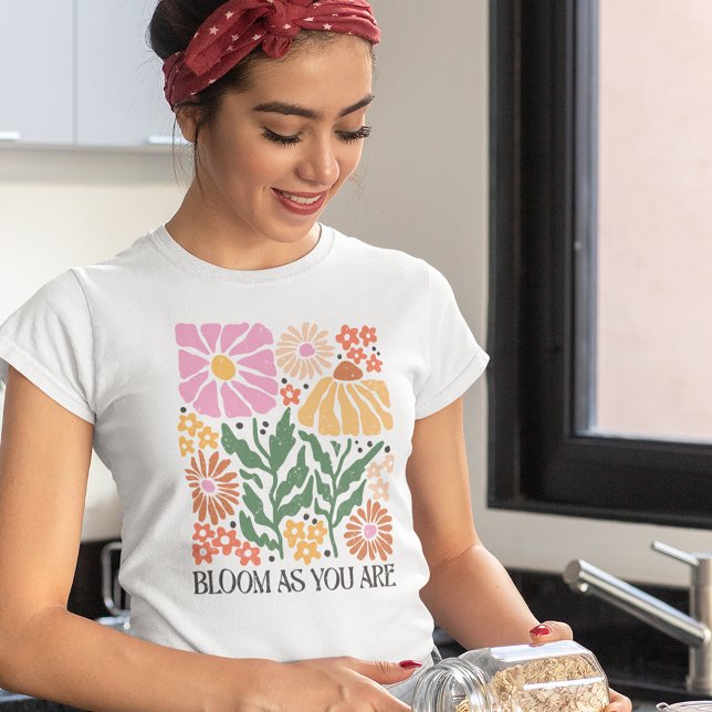 Blühen, wie Sie boho floralen inspirierenden Zitat T-Shirt (Von Creator hochgeladen)