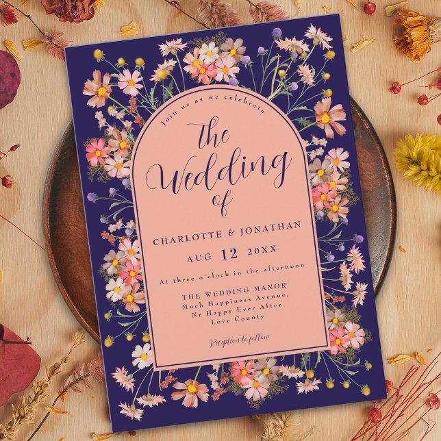 Blühende Arch Navy Blauer Elegante Hochzeit im Her Einladung (Boho floral arch with elegant script navy blue peach burnt Orange terracotta fall wedding invitation)