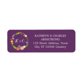 Blühende Blumengestelle Rustikale Gartenhochzeit