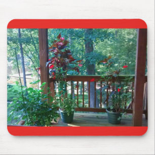 Blühende Pflanze auf Holzporen 3 Mousepad